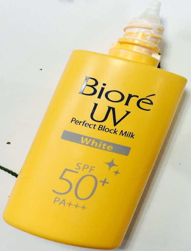 Kem chống nắng Biore UV Perfect Block Milk White SPF 50+