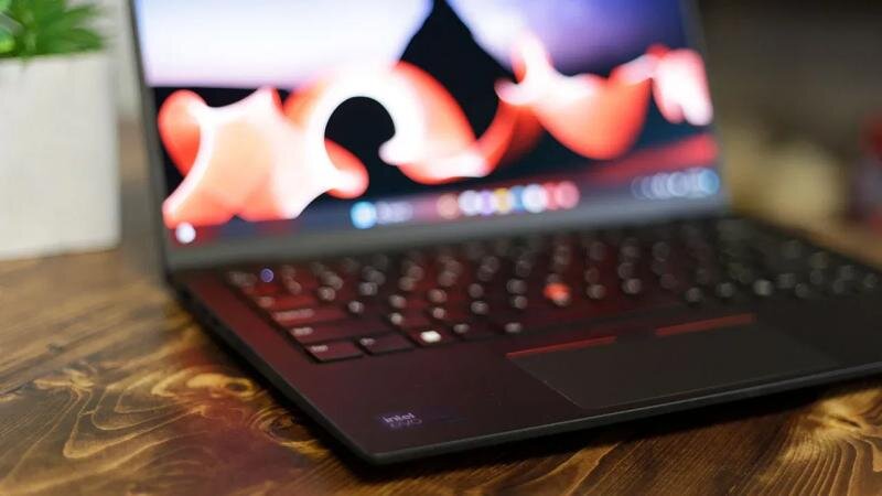 Lenovo ThinkPad X1 Carbon Gen 12 - Đẳng cấp laptop doanh nhân