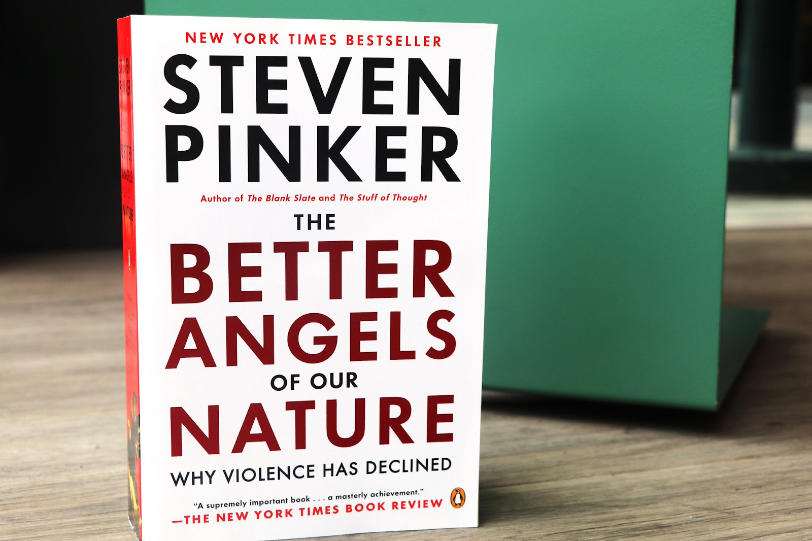 The Better Angels of Our Nature (Những thiên thần tốt đẹp hơn trong bản chất tự nhiên của chúng ta) - Steven Pinker