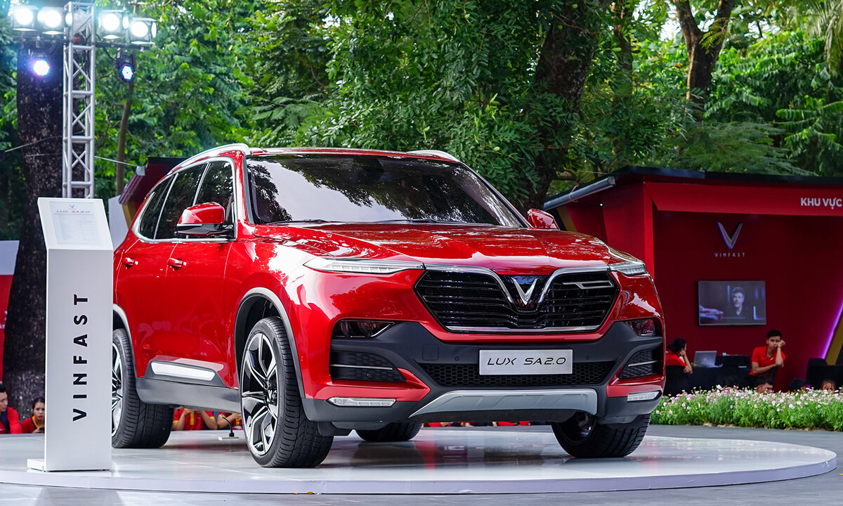 Hình ảnh xe dòng xe SUV Lux SA2.0 của VinFast