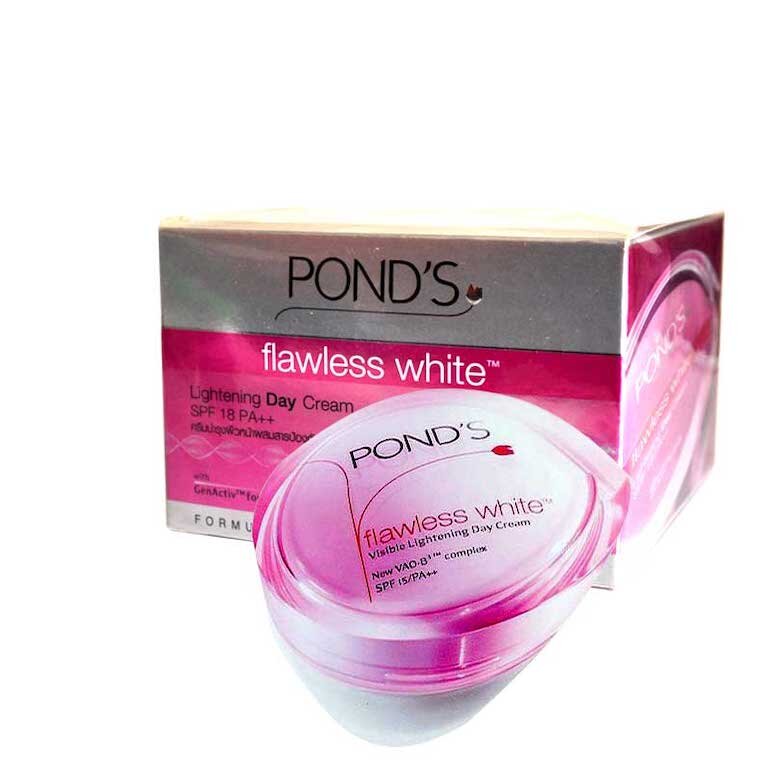 Kem dưỡng da Pond’s Flawless White Brightening Night Cream