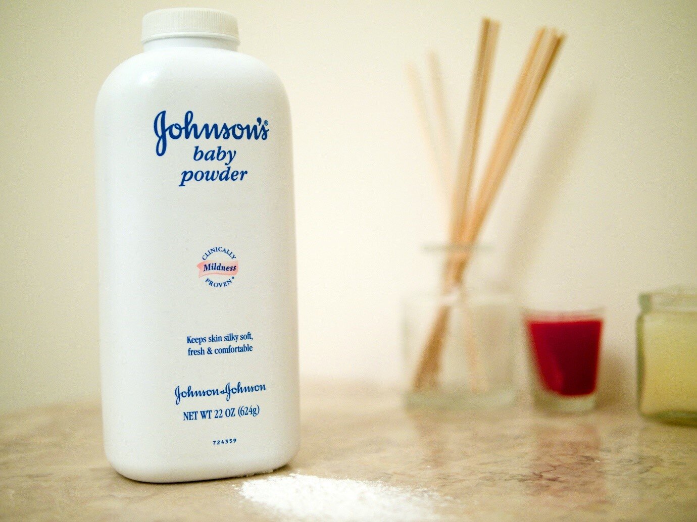 Johnson’s Baby là sản phẩm phấn rôm được nhiều bà mẹ tin dùng