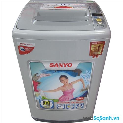 Máy giặt lồng đứng Sanyo khá phổ biến tại Việt Nam