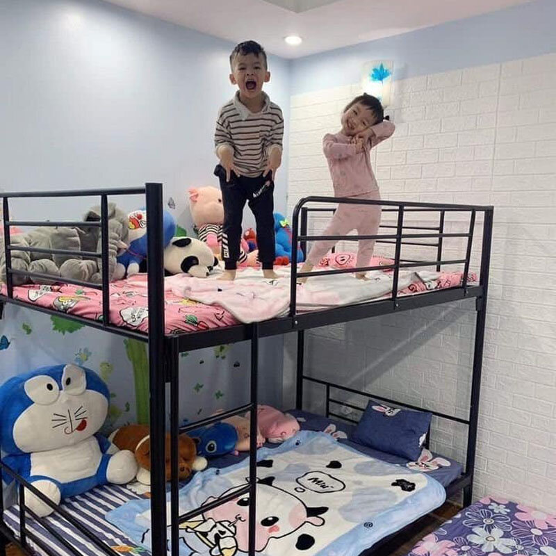 Giường hai tầng sắt hộp cao cấp cho nhà có trẻ