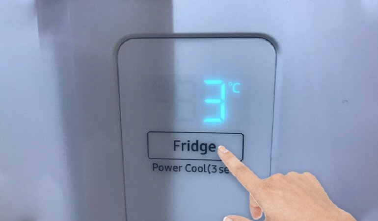 Cách tùy chỉnh nhiệt độ ngăn lạnh trên tủ lạnh Samsung RS64R53012C