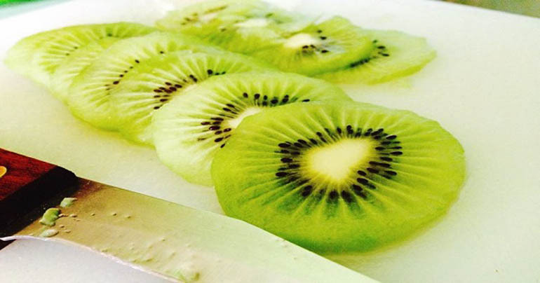 cách làm mứt kiwi