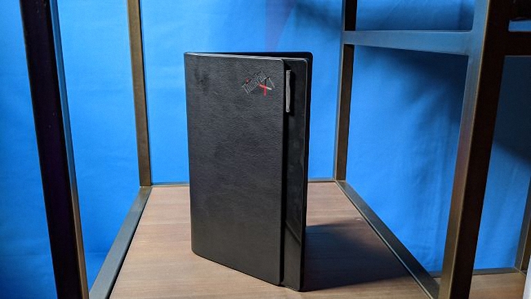 lenovo thinkpad x1 fold