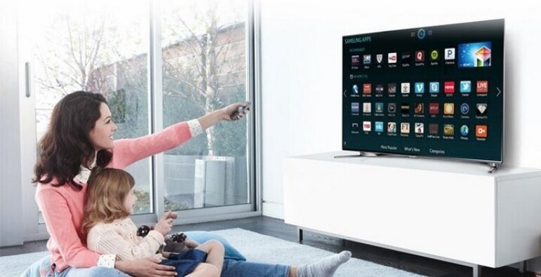 Nên mua Smart tivi hay Android tivi cho gia đình?
