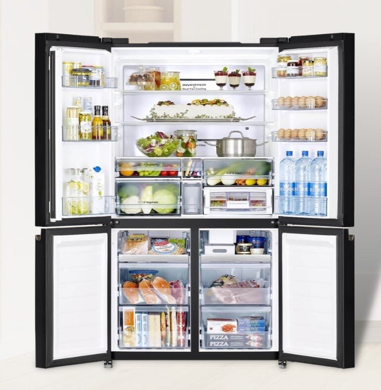 Tủ lạnh Hitachi Inverter 645 lít R-WB700VGV2 được phân chia ngăn thông minh giúp tăng khả năng lưu trữ và bảo quản thực phẩm