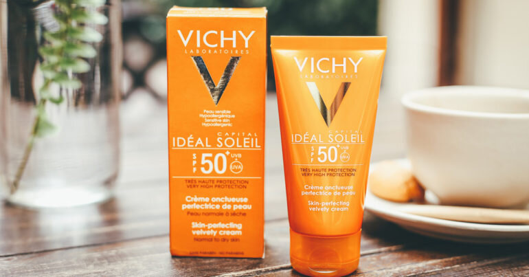 Review kem chống nắng Vichy Ideal Soleil SPF 50+ - Kem chống nắng dành riêng cho da mặt tới từ Pháp