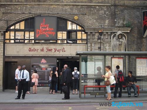 Ảnh chụp từ máy ảnh Canon IXUS 300 HS tại tiêu cự 58 mm, f/4, ISO 125 Ảnh chụp từ máy ảnh Canon IXUS 300 HS tại tiêu cự 58 mm, f/4, ISO 125