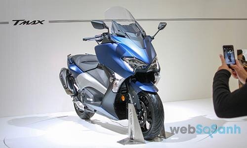 Yamaha TMAX 2017- dòng xe tay ga 530 phân khối được trang bị túi khí của Yamaha 22 Yamaha TMAX 2017- dòng xe tay ga 530 phân khối được trang bị túi khí của Yamaha