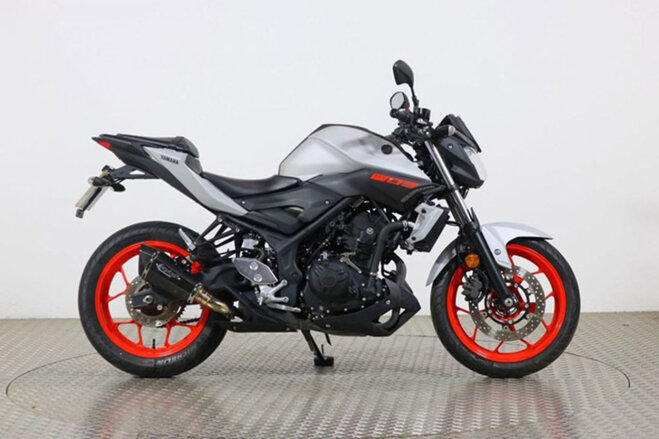 Yamaha MT-03