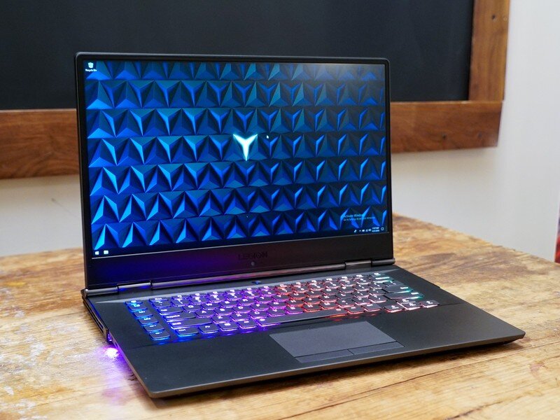 Dòng laptop gaming Lenovo Y700