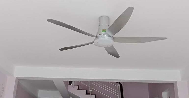 Quạt trần Panasonic F-60UFN sử dụng động cơ DC tiết kiệm điện quạt trần Panasonic F-60UFN