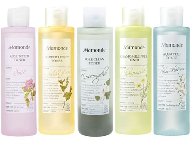 Nước hoa hồng Mamonde hiện nay có 5 loại chính với 5 chiết xuất thiên nhiên khác nhau cũng như phù hợp với các loại da khác nhau.