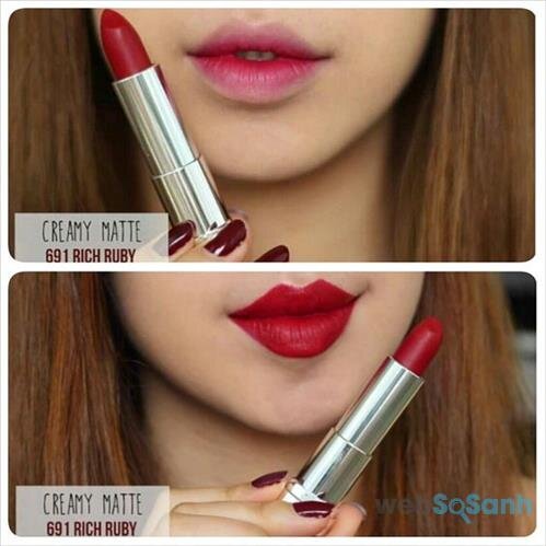 Rich Ruby được các beauty gurus ca gợi bởi chất son lì nhưng cực mềm mịn, không hề gây vón cục hay vân môi, khô nứt, mùi hương vani dễ chịu