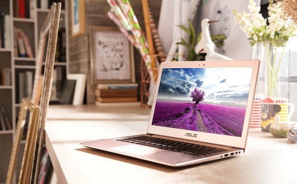 Laptop Asus có thiết kế đẹp mắt, mềm mại, phù hợp với nữ giới 