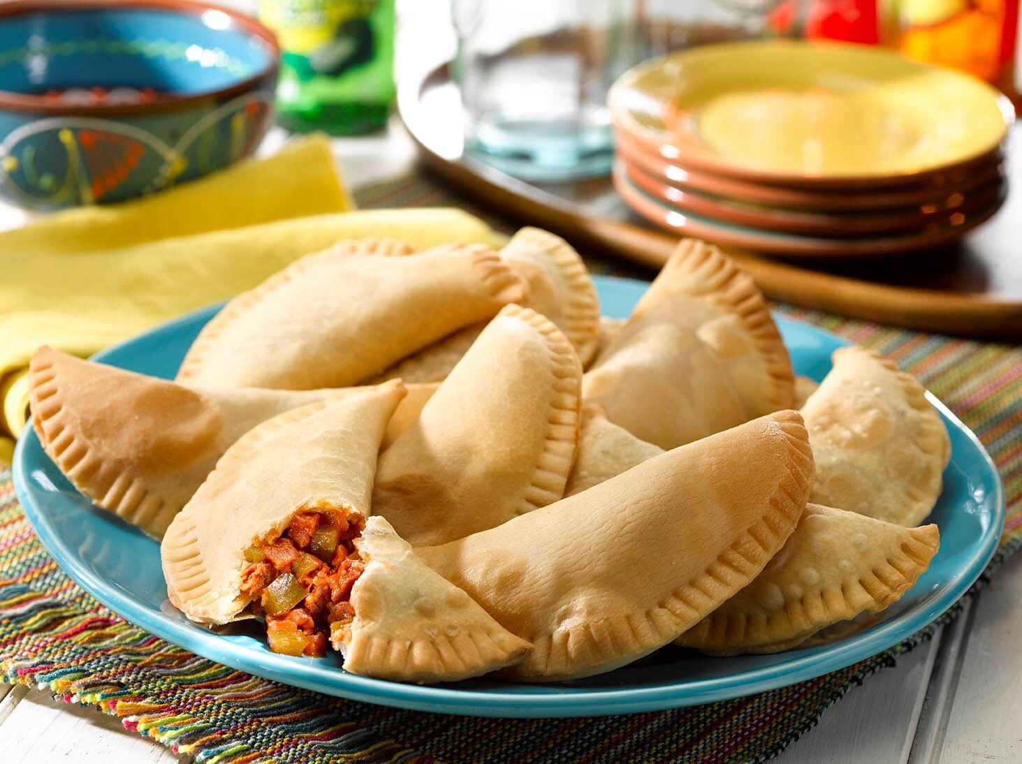 Bánh Empanadas nướng