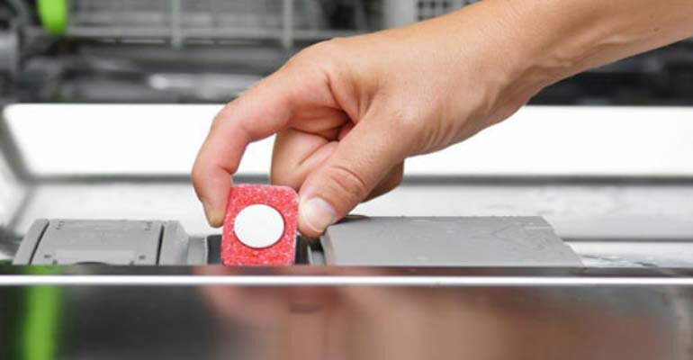 Sử dụng đúng loại chất tẩy rửa cho máy rửa bát Máy rửa bát Bosch