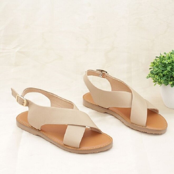 Giày sandal nữ quai ngang đế bệt quai cài