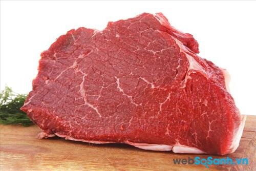 Mỗi phần thịt bò chứa 2,5-3mg sắt