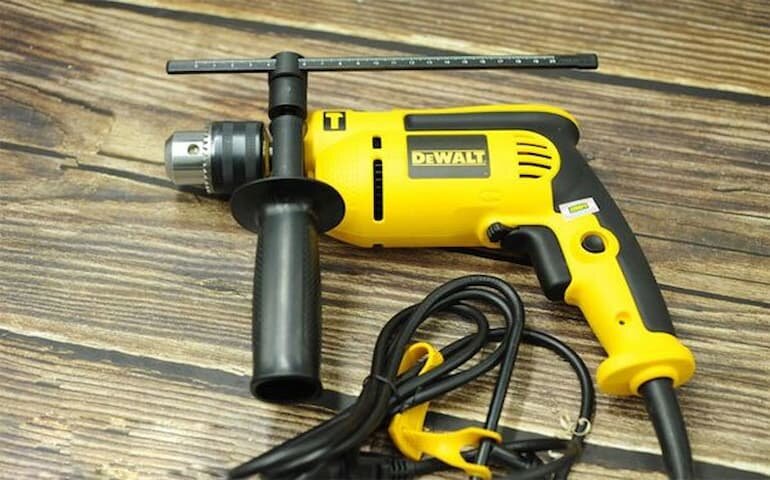 máy khoan Dewalt có độ bền vững cao trên thị trường