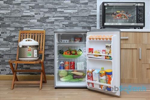 tủ lạnh mini Aqua 90 lít