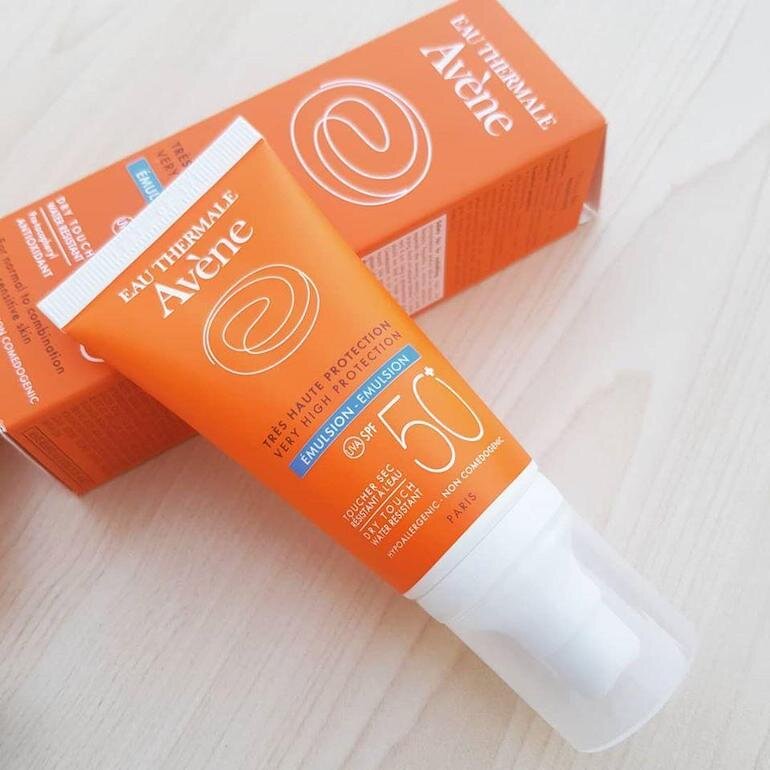 Kem chống nắng Avene Very High Protection Cream SPF 50+ (dành cho mọi loại da)