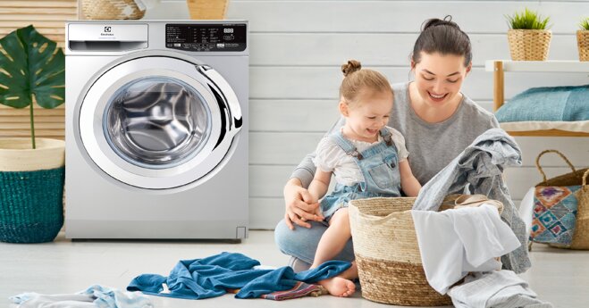 máy giặt 9kg lồng ngang electrolux