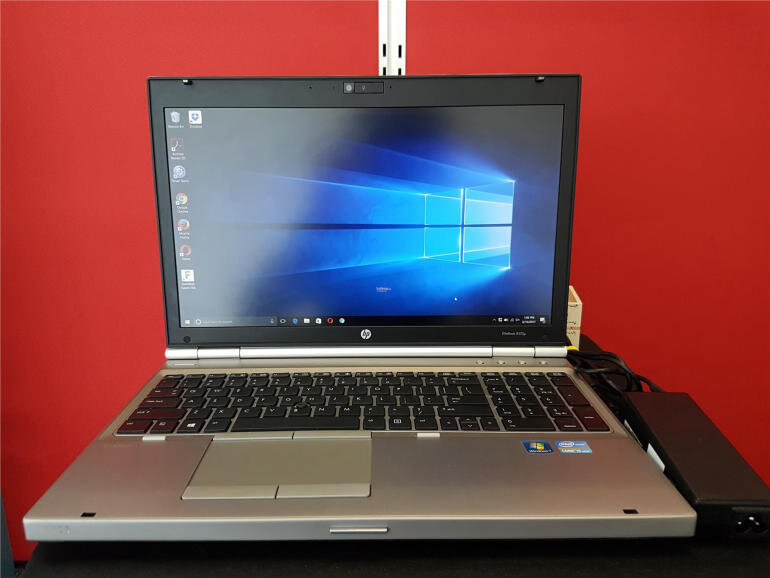 Laptop HP Elitebook có thiết kế mỏng nhẹ