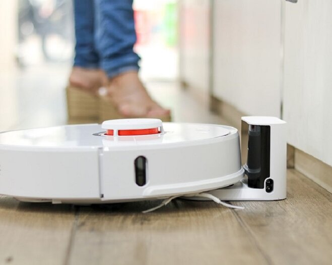 Robot Xiaomi Roborock Gen 2 tự động tìm cây sạc thông minh