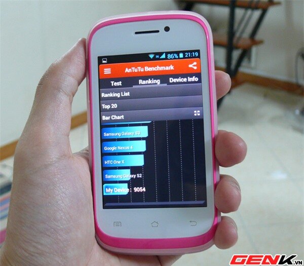 Đánh giá chi tiết HKPhone ZIP 3G – Smartphone giá dưới 1,5 triệu đồng