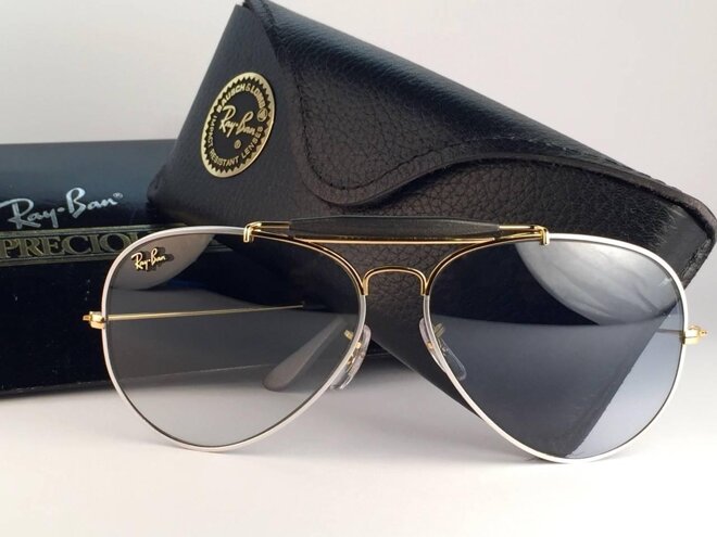 hộp đựng kính rayban