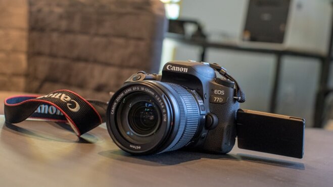 Canon EOS 77D là dòng máy ảnh kỹ thuật số ở phân khúc cao cấp 