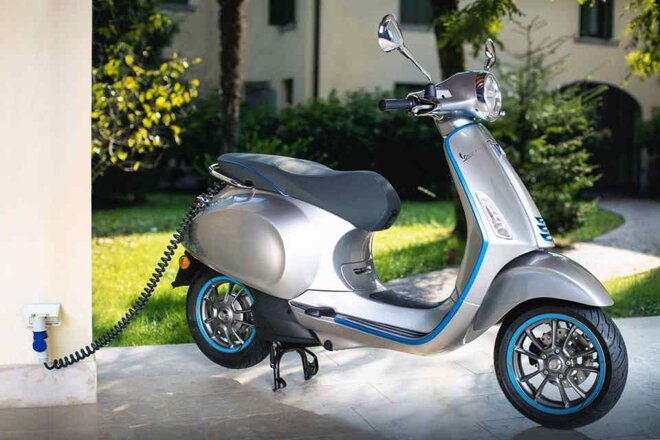 Xe máy điện Vespa Elettrica 