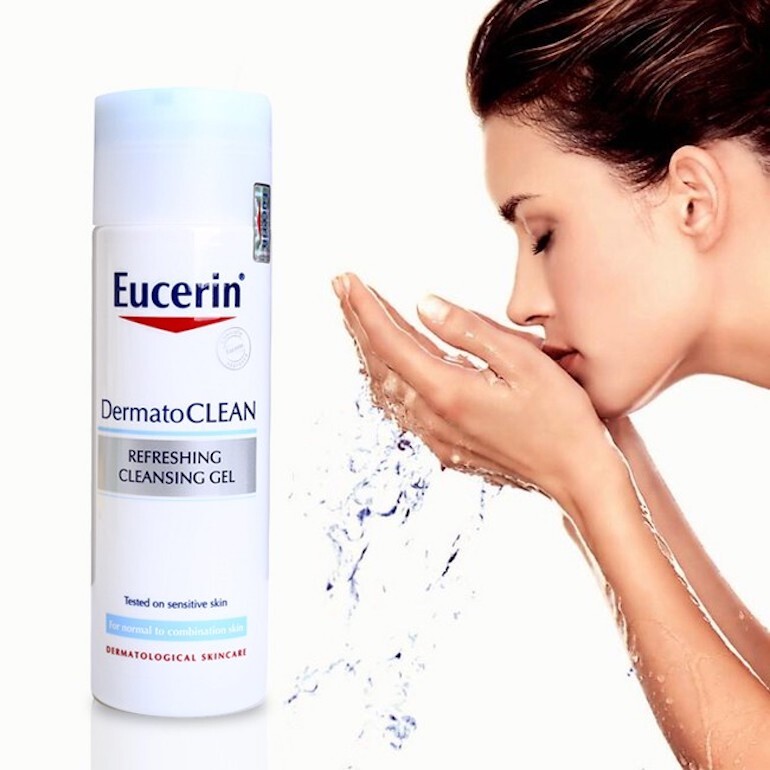 Sữa rửa mặt Đức Eucerin Dermatoclean Refreshing Cleansing Gel
