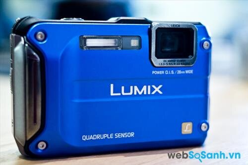 Panasonic Lumix TS4