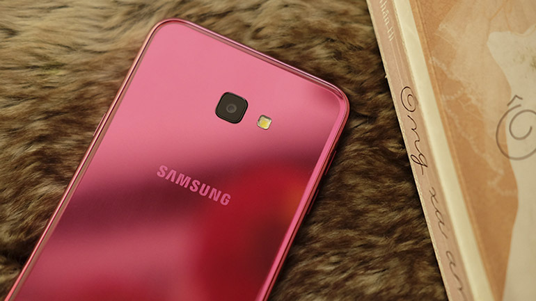 Điện thoại Samsung Galaxy J4 Plus: Viên ngọc sáng trong phân khúc giá rẻ