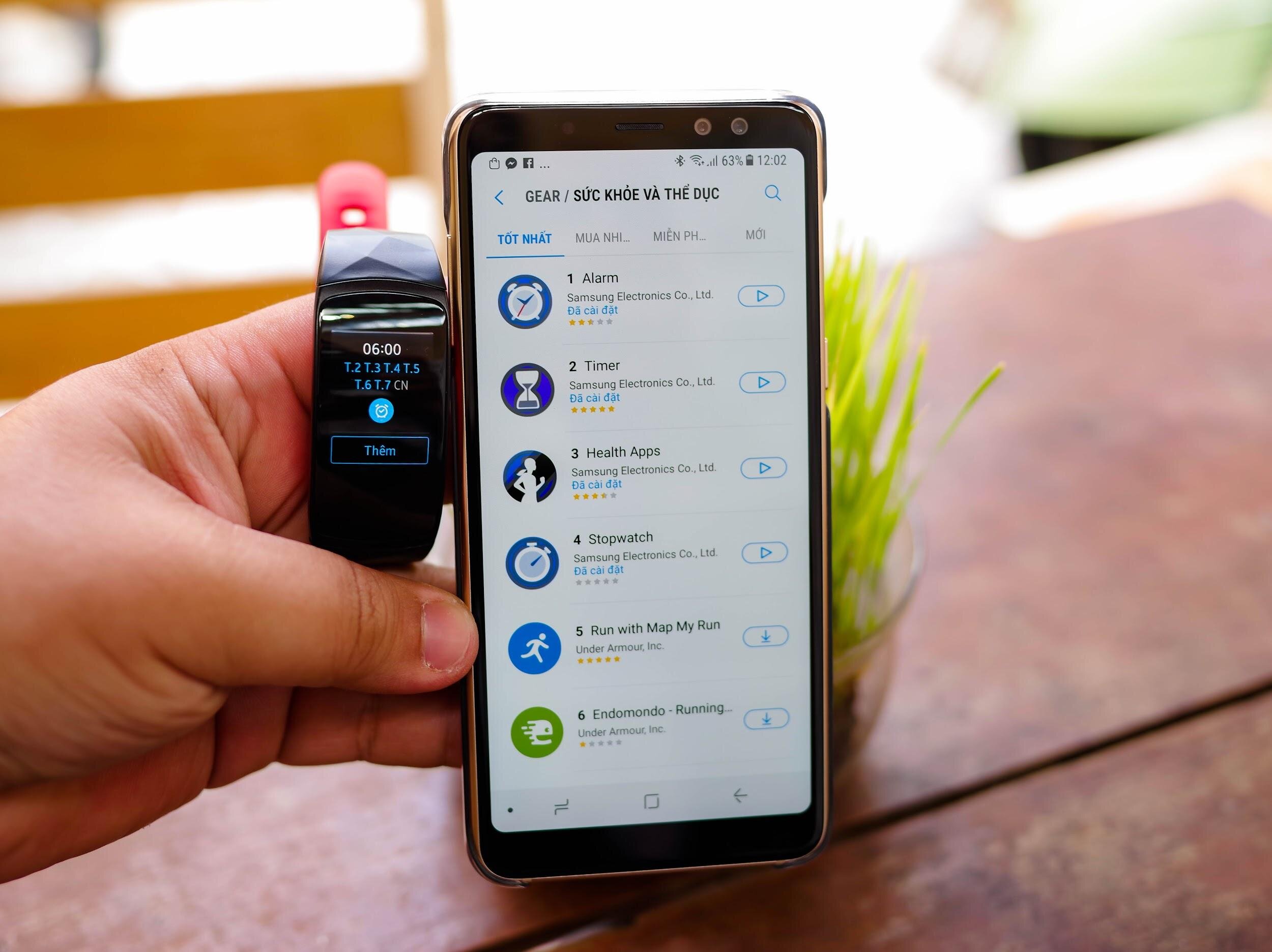 Samsung Galaxy fit 2019 được trang bị khả năng theo dõi vận động cơ thể, bắt kịp trào lưu chăm sóc sức khỏe của người tiêu dùng