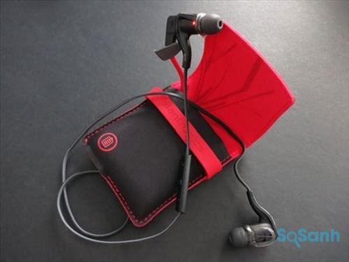 Plantronics BackBeat Go 2