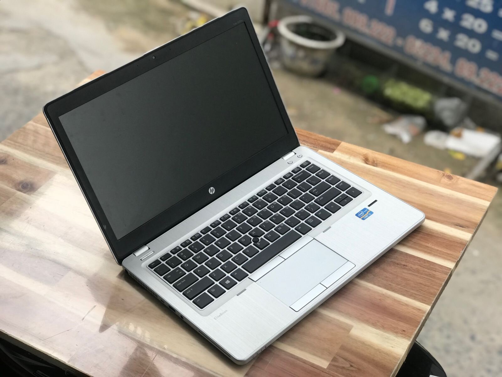Laptop HP Folio 9480m
