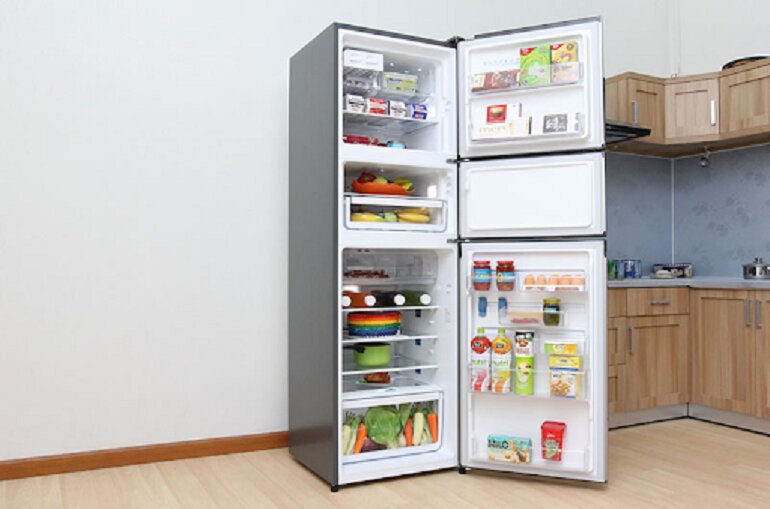 Trong tầm giá dưới 9 triệu nên mua tủ lạnh Xiaomi Mijia BCD-216WMD hay Electrolux EME2600MG?