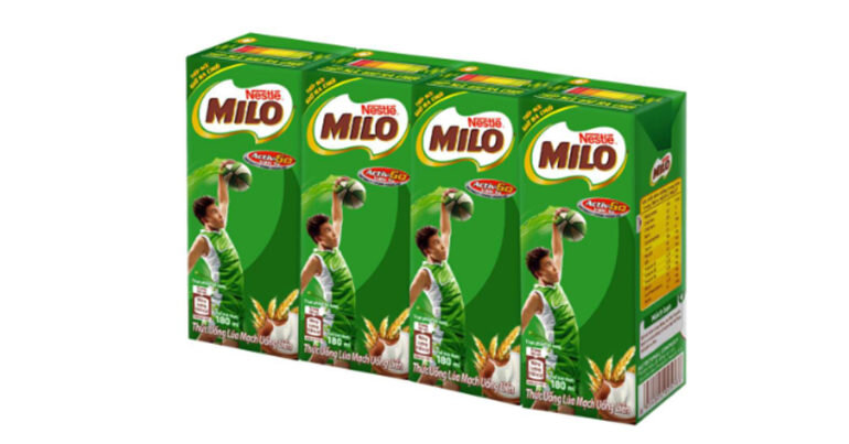 Sữa Milo dùng cho bé mấy tuổi ? Chưa đủ tuổi mà cho bé uống Milo có sao không ?