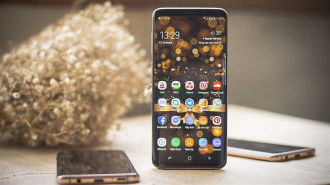 Samsung Galaxy S9+ tiếp tục 