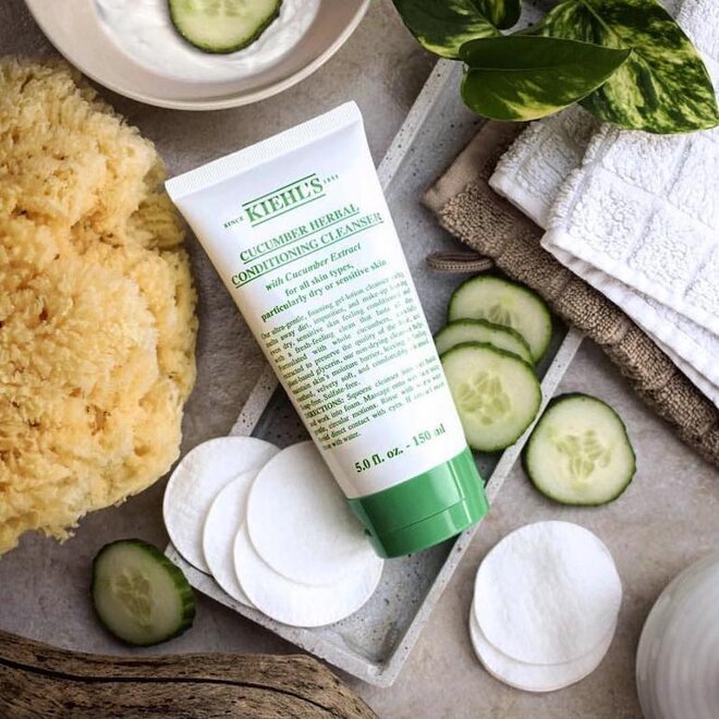 Sữa Rửa Mặt Kiehl’s Cucumber Herbal Conditioning Cleanser