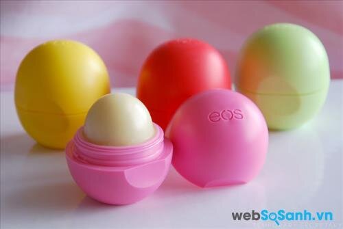 Son trứng EOS Smooth Sphere Lip Balm 