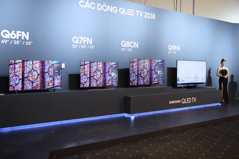 Tivi Samsung QLED Q7F 2018: Sự lựa chọn hoàn hảo hơn của mọi gia đình