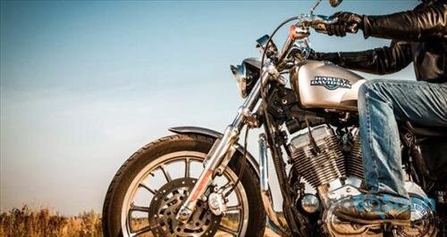 Hệ thống làm mát bằng gió tự nhiên trên một chiếc cruiser của Harley-Davidson