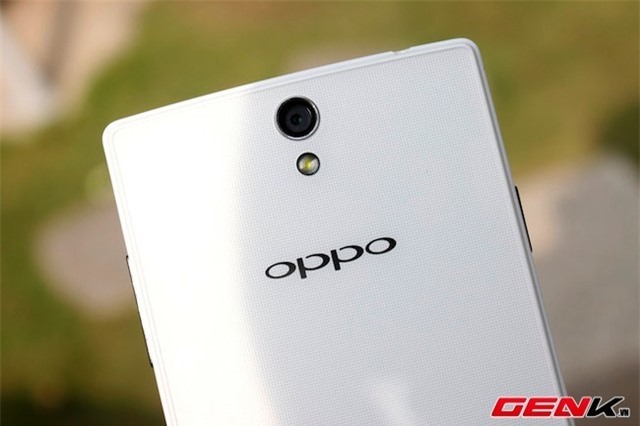 Cận cảnh Oppo Find 5 mini, smartphone tầm trung sắp bán ra tại Việt Nam